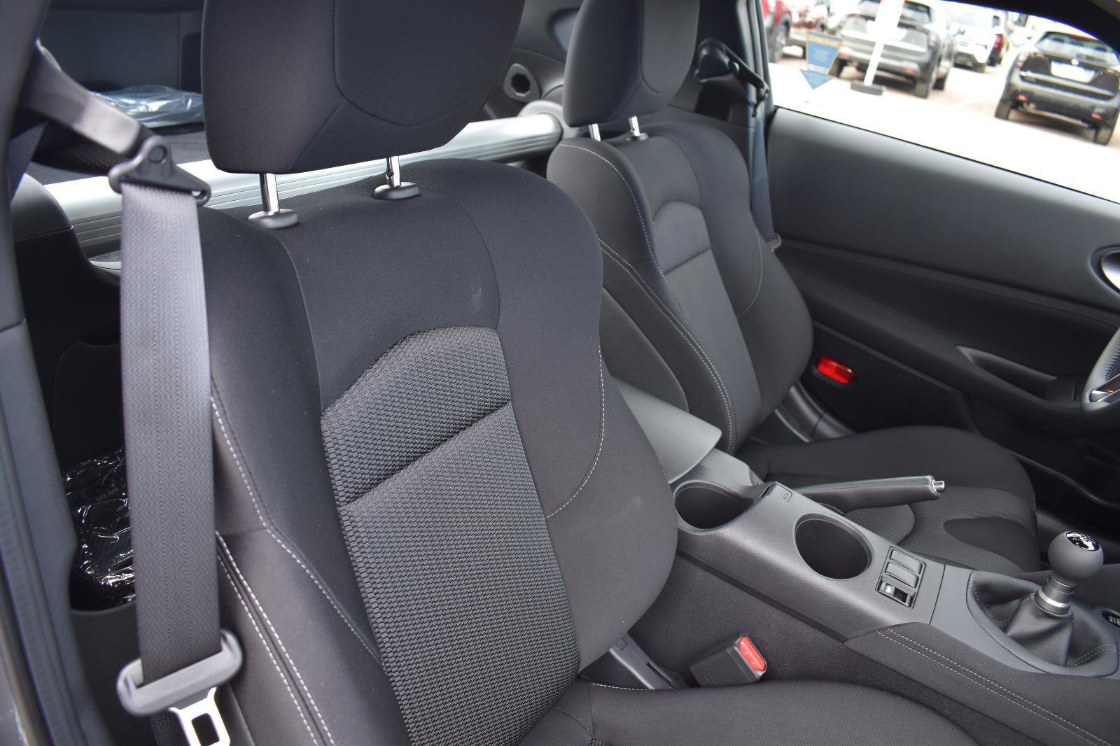 Used 2026 Nissan Z Sport w/ Floor Mat Package RWD image 4