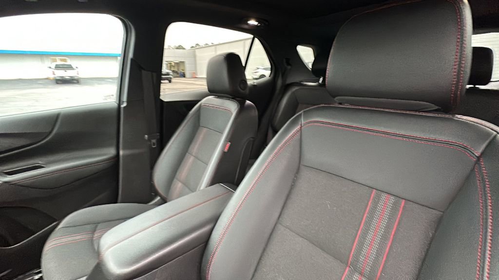 Used 2024 Chevrolet Equinox RS image 12