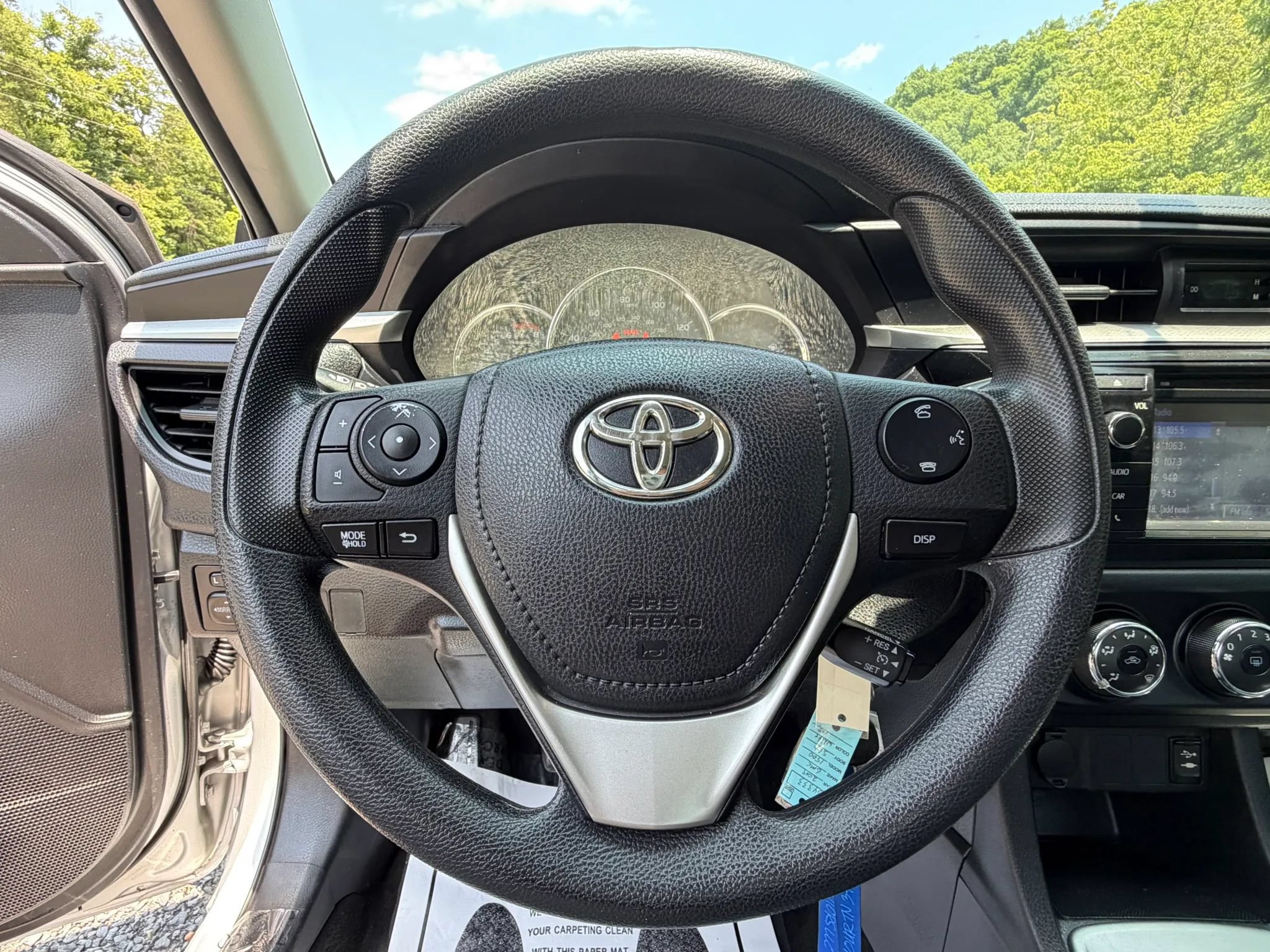 Used 2016 Toyota Corolla L FWD image 25