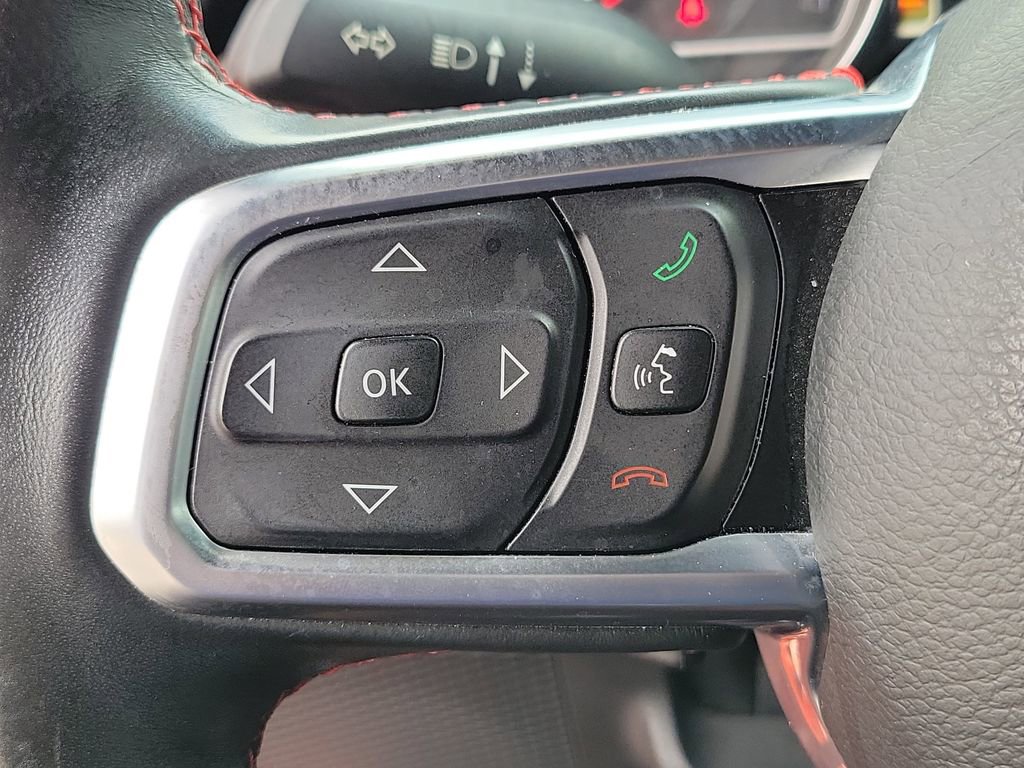 Used 2018 Jeep Wrangler Rubicon AWD/4WD image 16