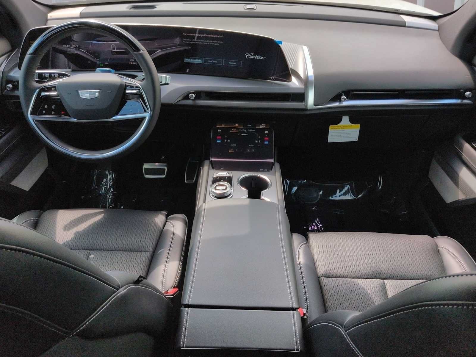 New 2027 Cadillac Vistiq Sport AWD/4WD image 13