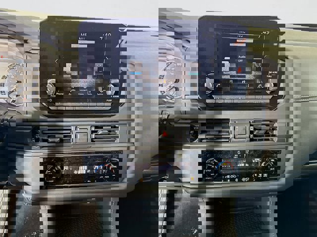 New 2025 Nissan Pathfinder S image 11