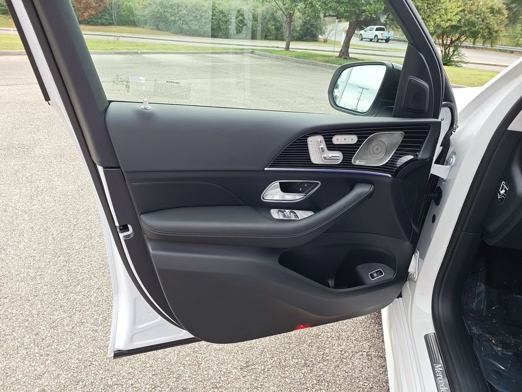 New 2026 Mercedes-Benz GLS 450 4MATIC image 15
