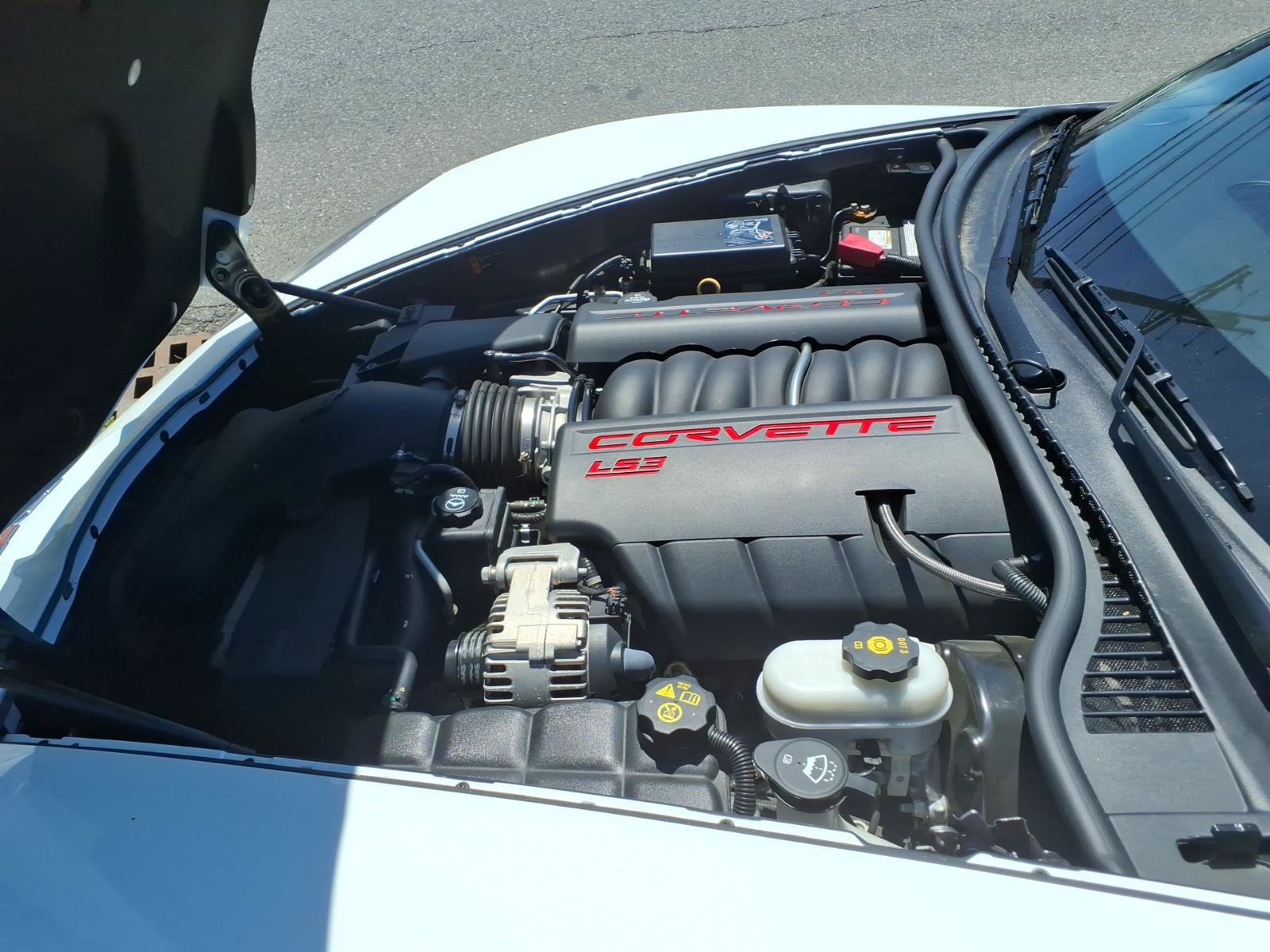 Certified 2013 Chevrolet Corvette Grand Sport w/ 2LT Preferred Equipment Group RWD image 19