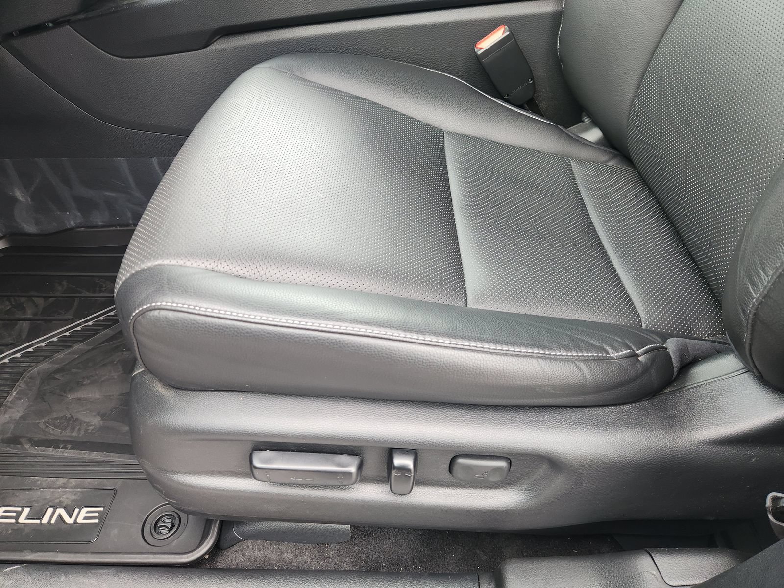 Used 2024 Honda Ridgeline RTL+ image 28