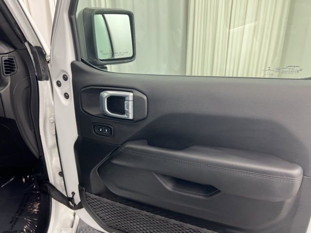 Used 2021 Jeep Wrangler Unlimited Sahara image 18