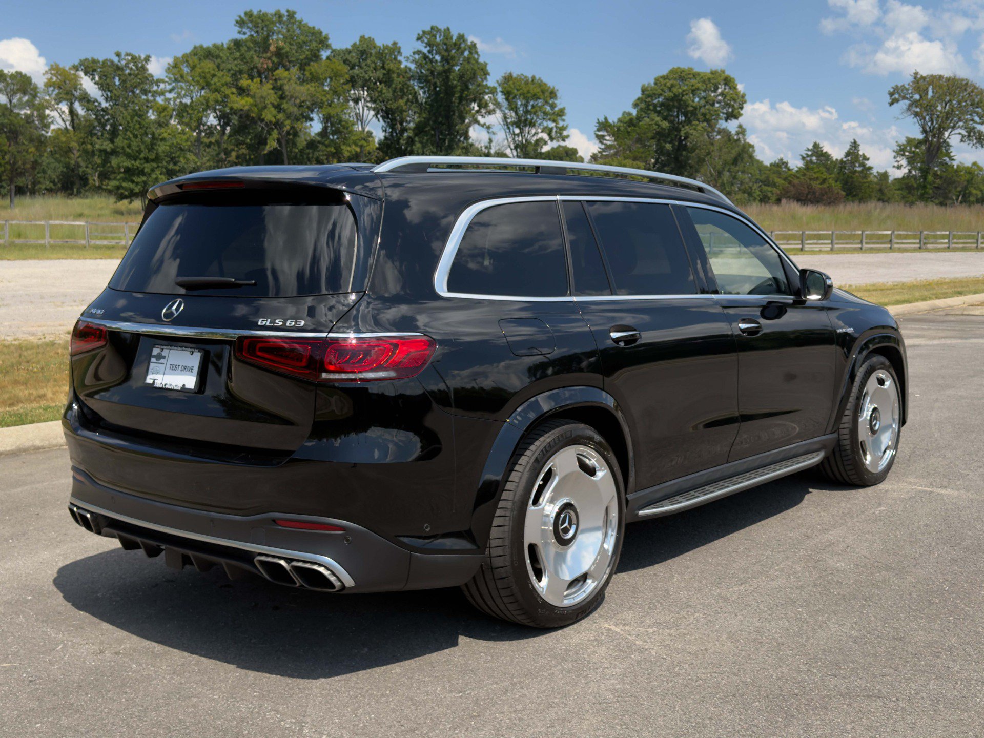 Used 2021 Mercedes-Benz GLS 63 AMG 4MATIC image 3