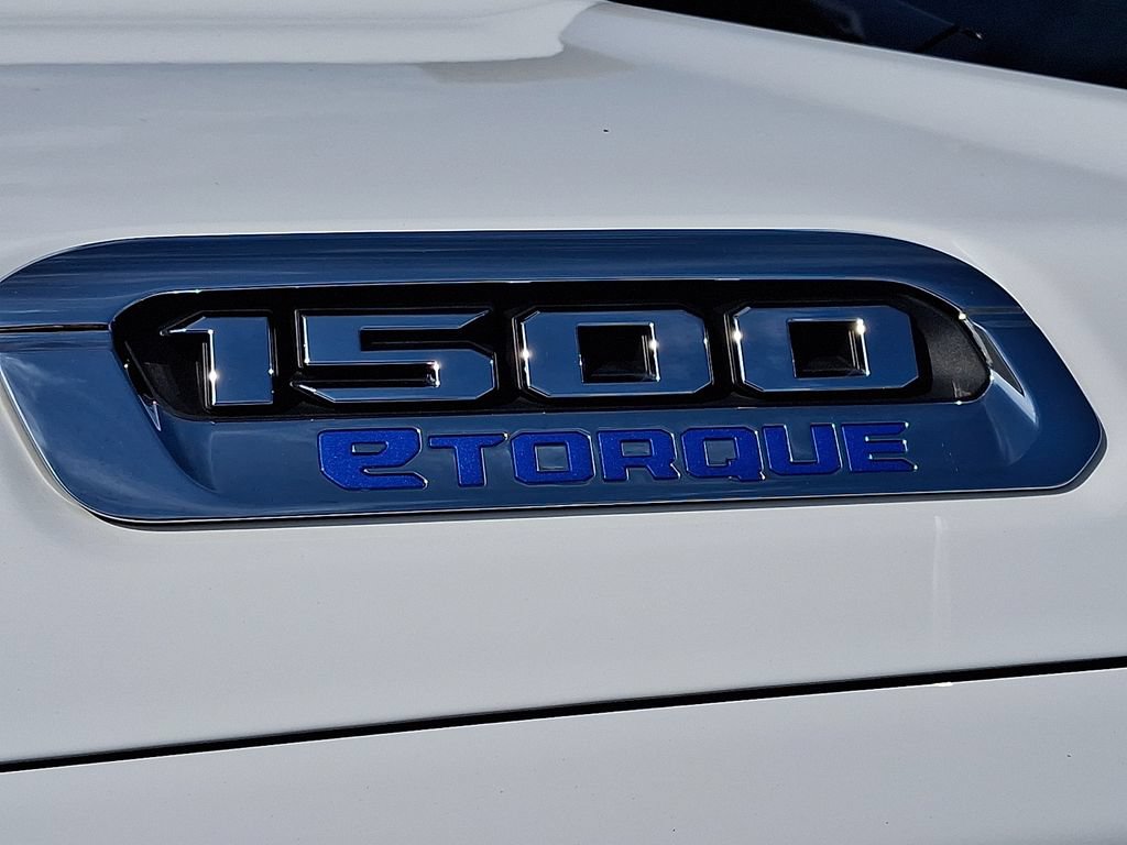 Used 2025 RAM 1500 Big Horn AWD/4WD image 32