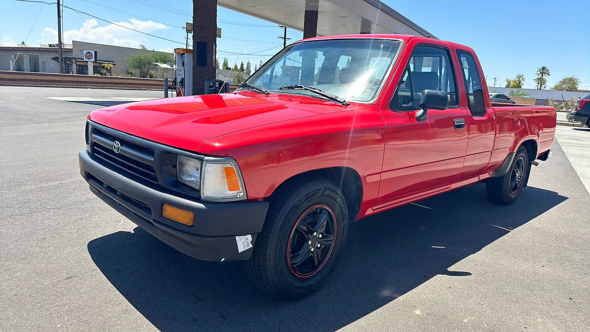Used 1994 Toyota Pickup DX image 3