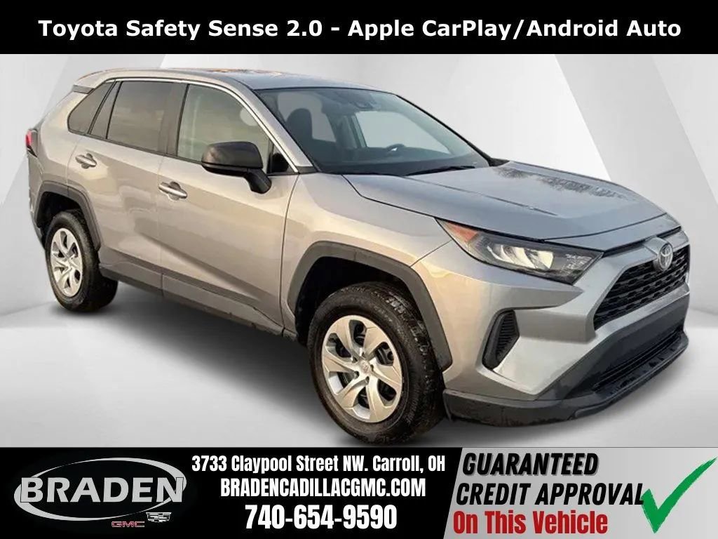 Used 2022 Toyota RAV4 LE FWD image 1