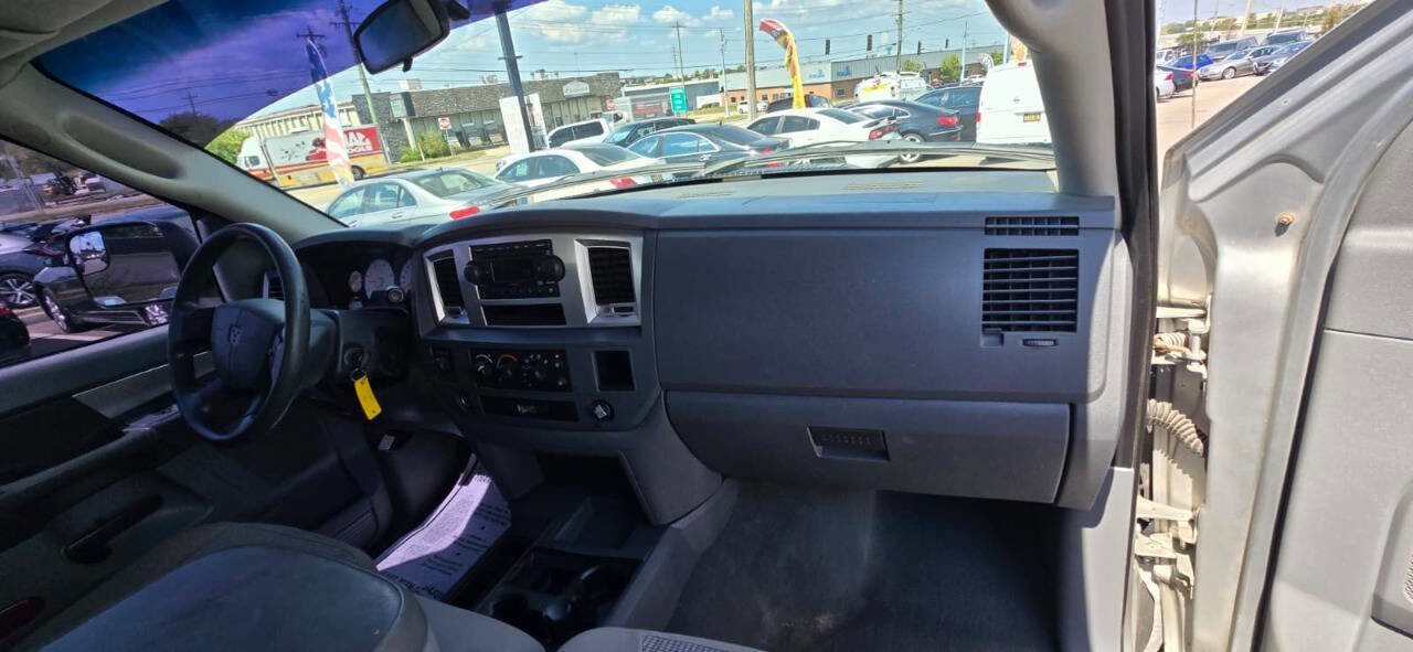 Used 2008 Dodge Ram 2500 Truck SXT image 36