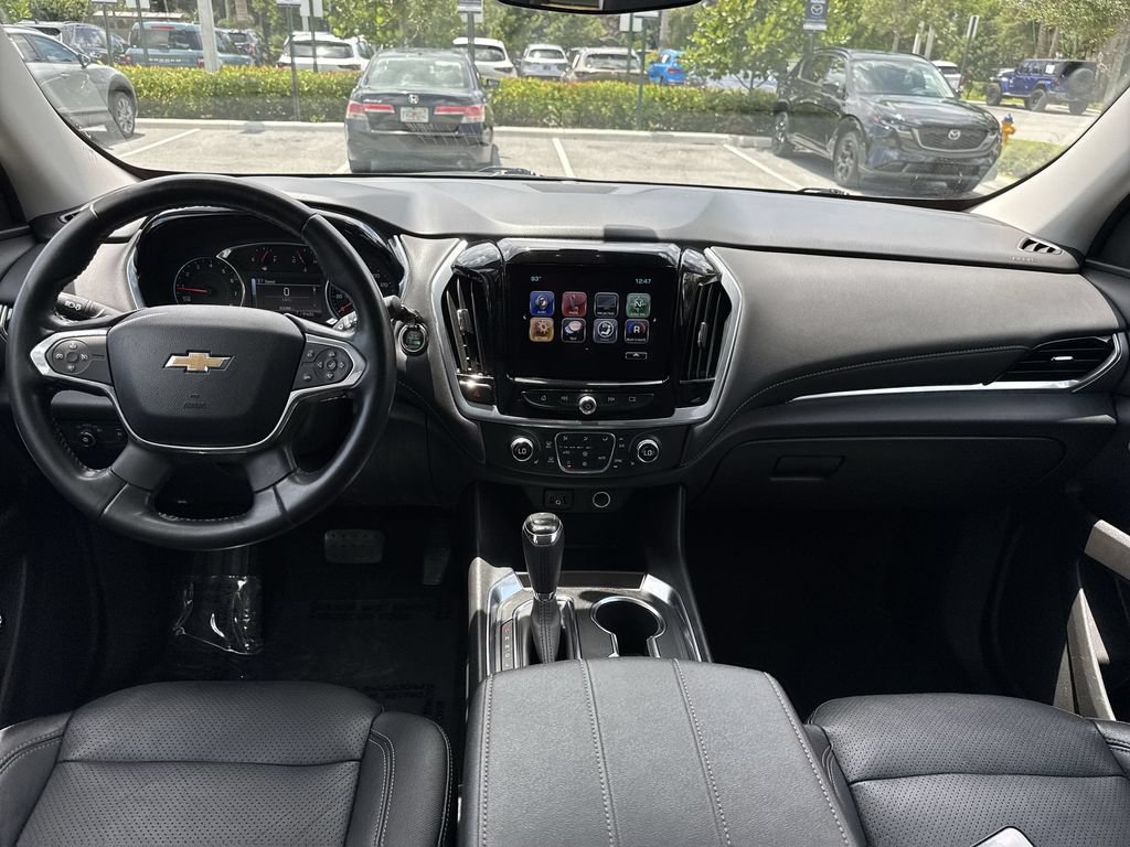 Used 2019 Chevrolet Traverse LT FWD image 14