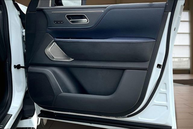 New 2026 INFINITI QX80 4WD image 24