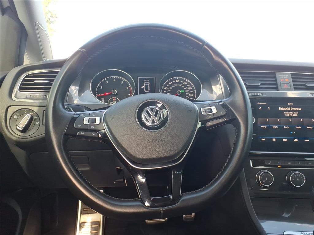 Used 2018 Volkswagen Golf Alltrack SE image 19