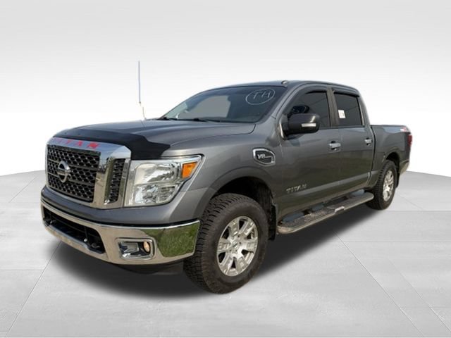Used 2017 Nissan Titan S AWD/4WD image 3