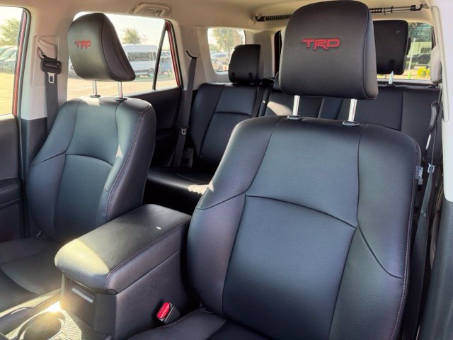 Used 2023 Toyota 4Runner TRD Off-Road Premium w/ Off Road Premium Plus Package AWD/4WD image 11