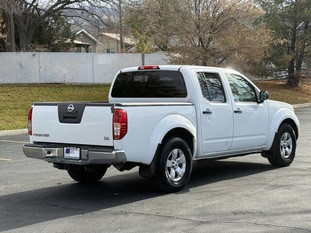 Used 2010 Nissan Frontier SE image 6