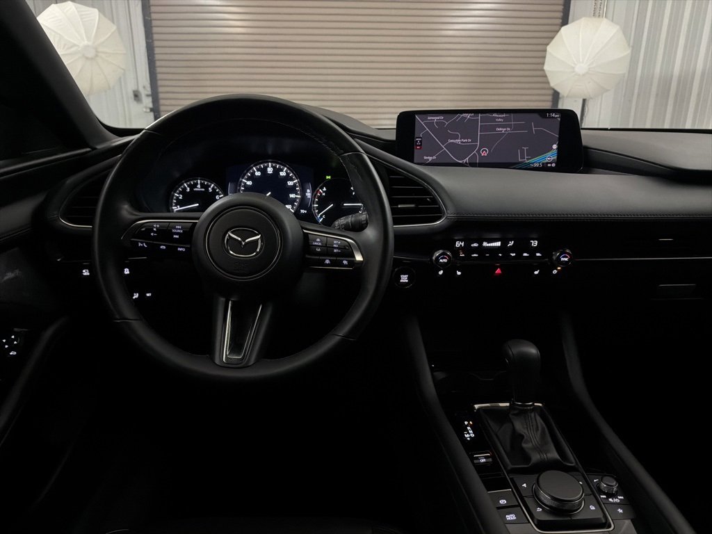 Used 2024 MAZDA MAZDA3 Hatchback w/Premium Plus Pkg image 27