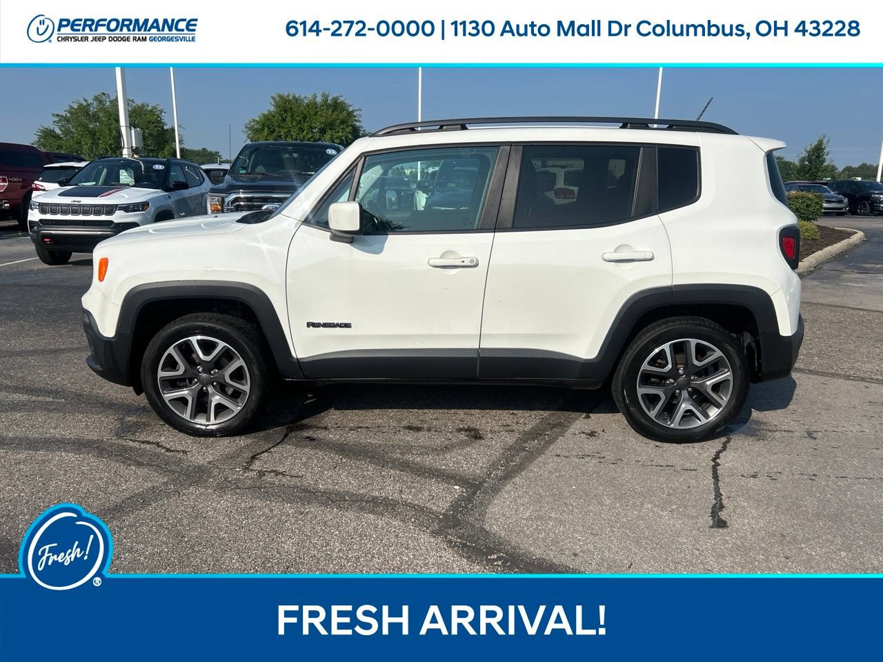 Used 2017 Jeep Renegade Latitude w/ Cold Weather Group AWD/4WD image 7