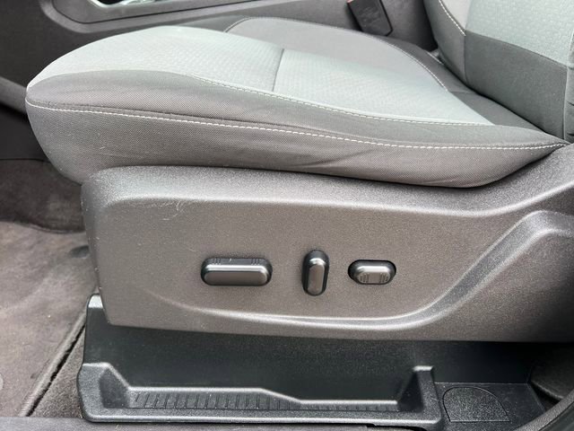 Used 2019 Ford Escape SE image 10