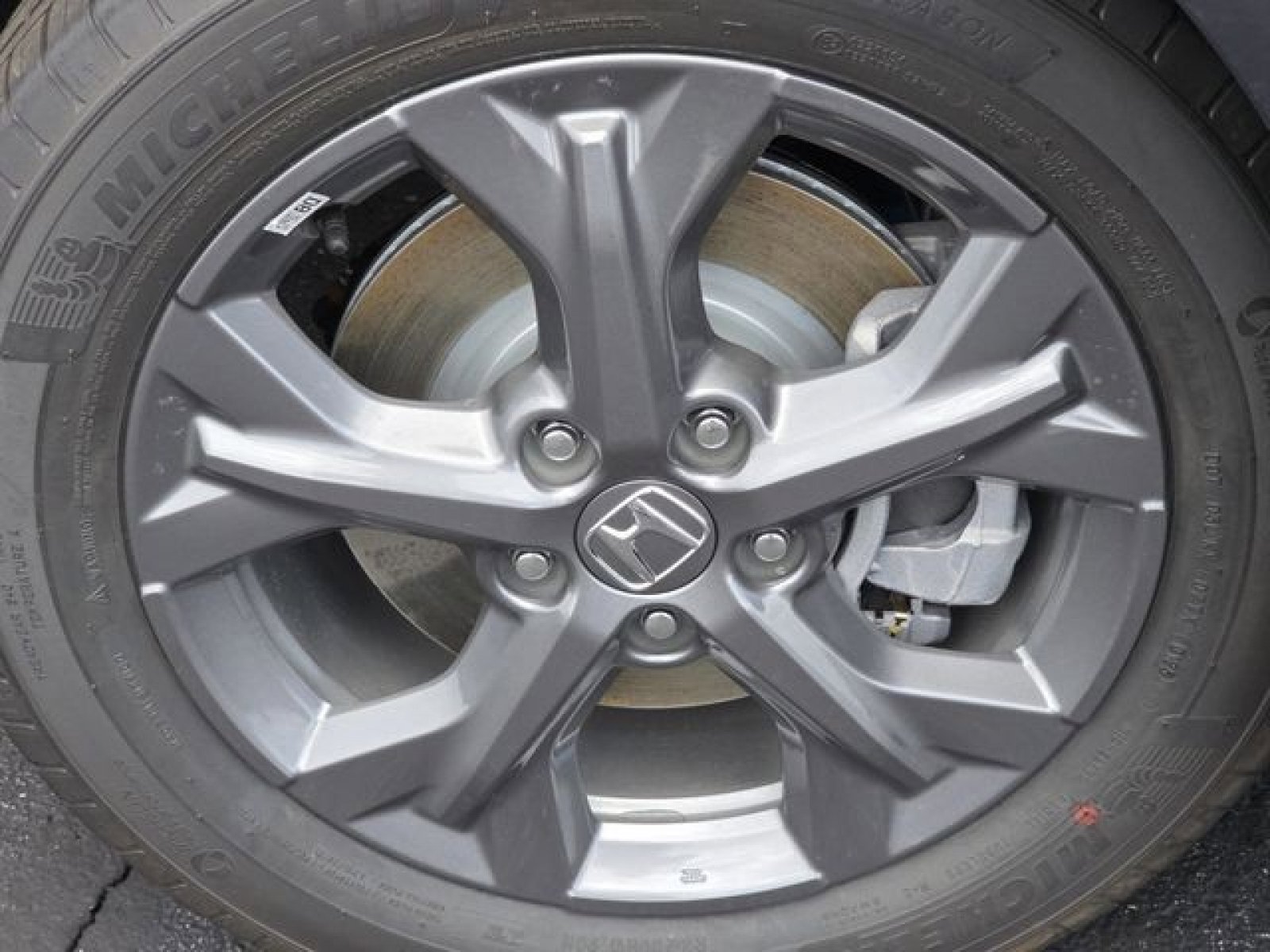 New 2026 Honda HR-V LX image 4