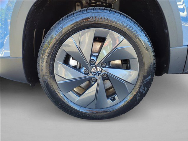 New 2027 Volkswagen Taos S FWD image 15