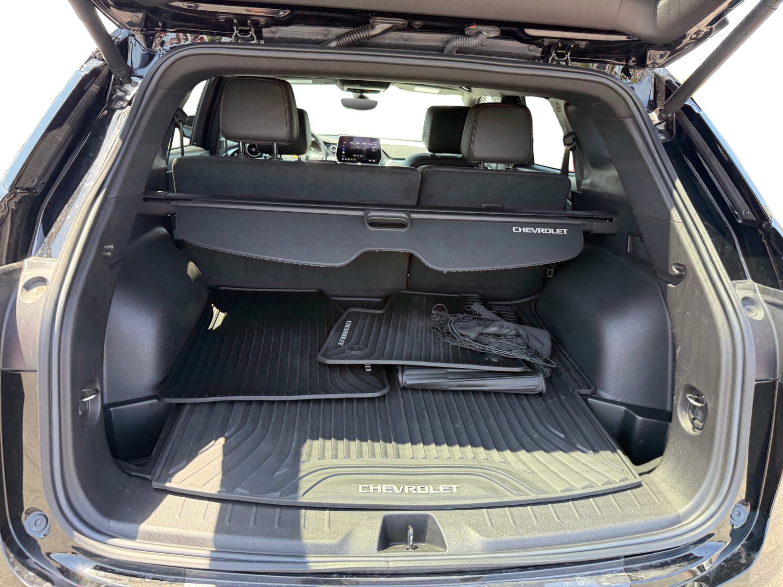 Used 2024 Chevrolet Blazer Premier w/ Driver Confidence II Package FWD image 17