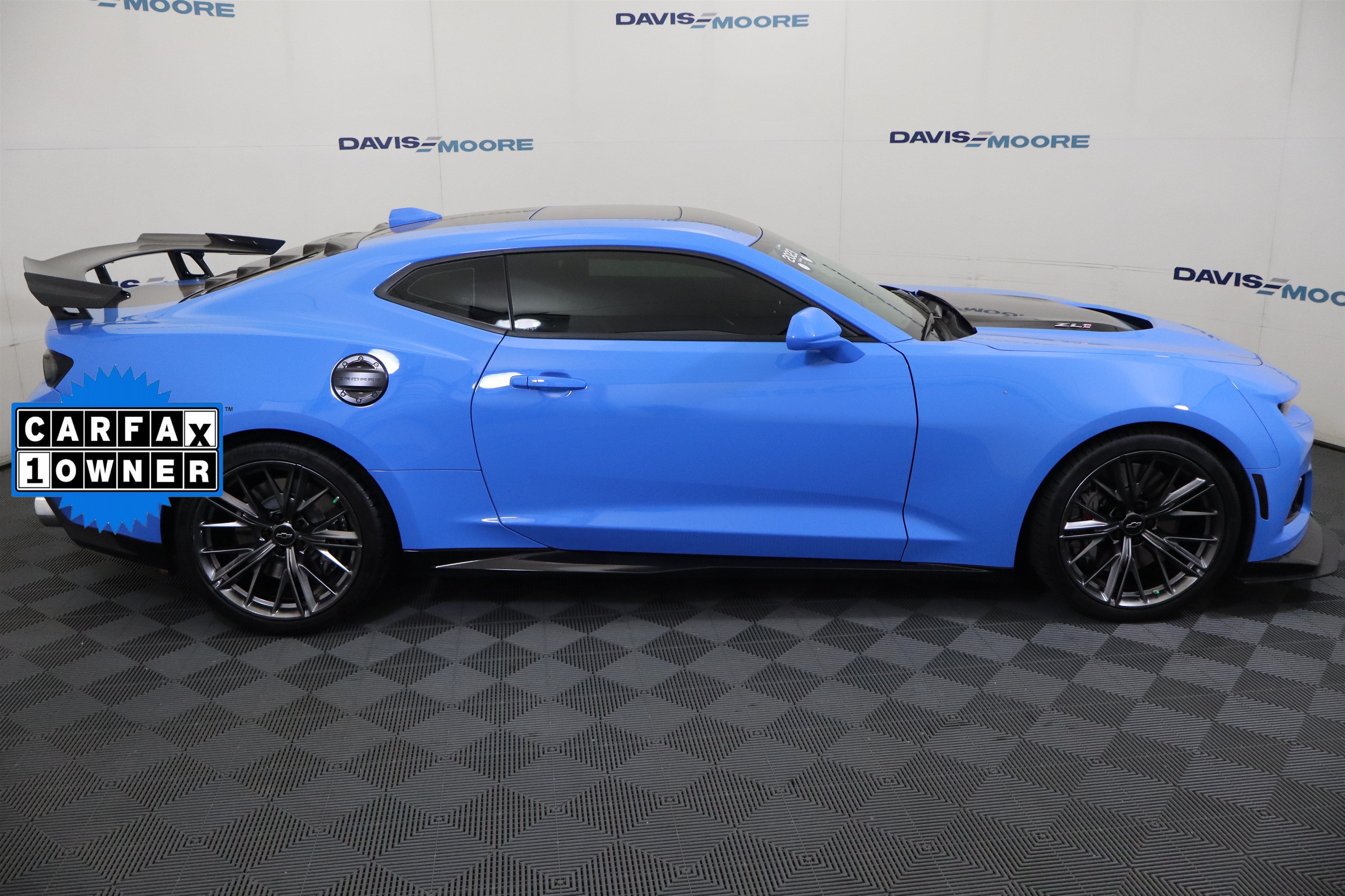 Certified 2023 Chevrolet Camaro ZL1 RWD image 5