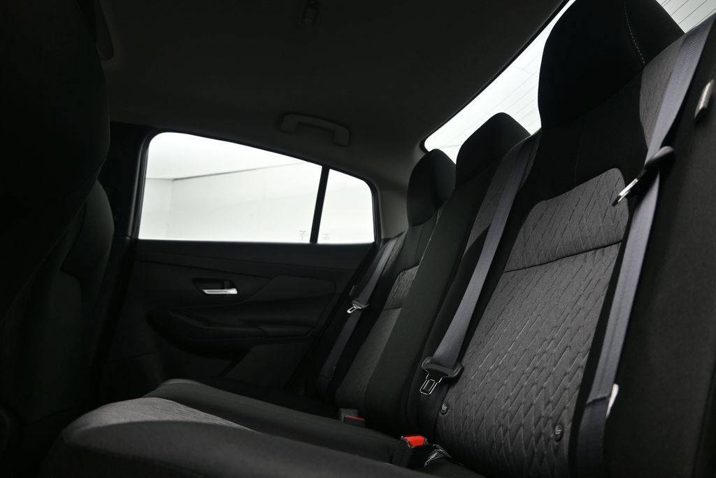 New 2026 Nissan Sentra SV w/ SV Convenience Package FWD image 15