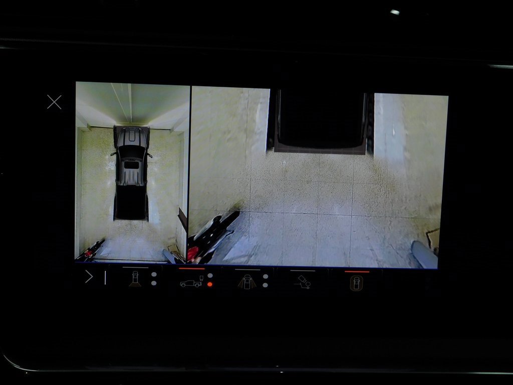 Used 2024 GMC Sierra 2500 Denali w/ Denali Reserve Package image 56