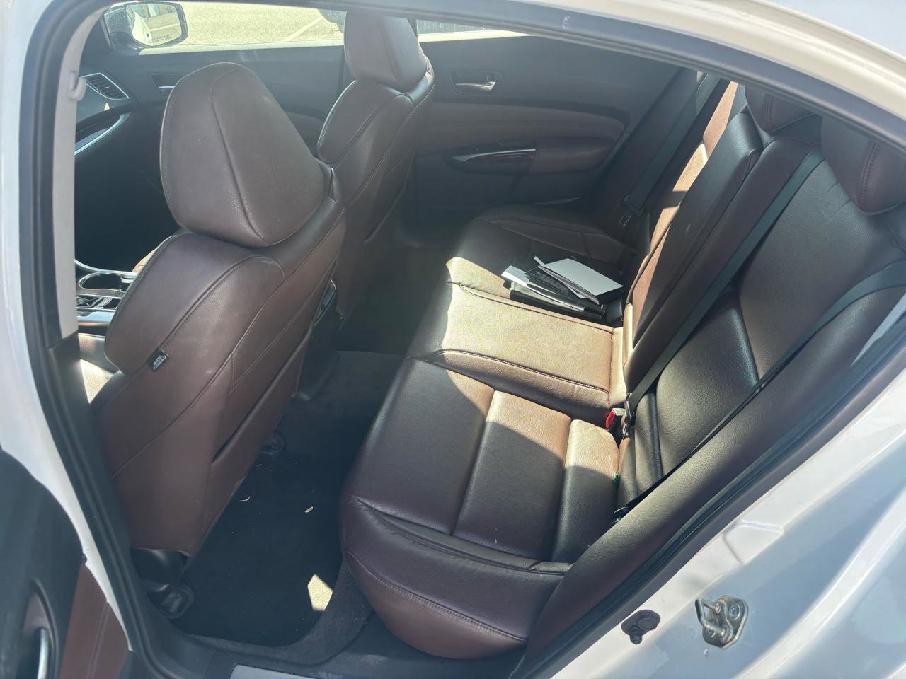 Used 2015 Acura TLX FWD image 3