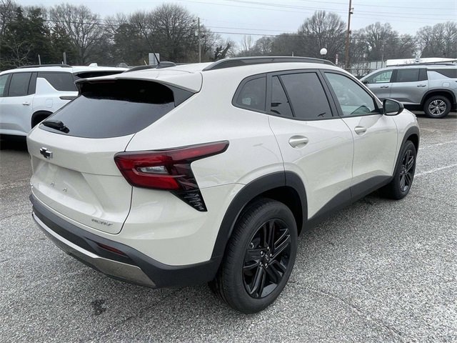 New 2026 Chevrolet Trax ACTIV w/ Sunroof Package image 3