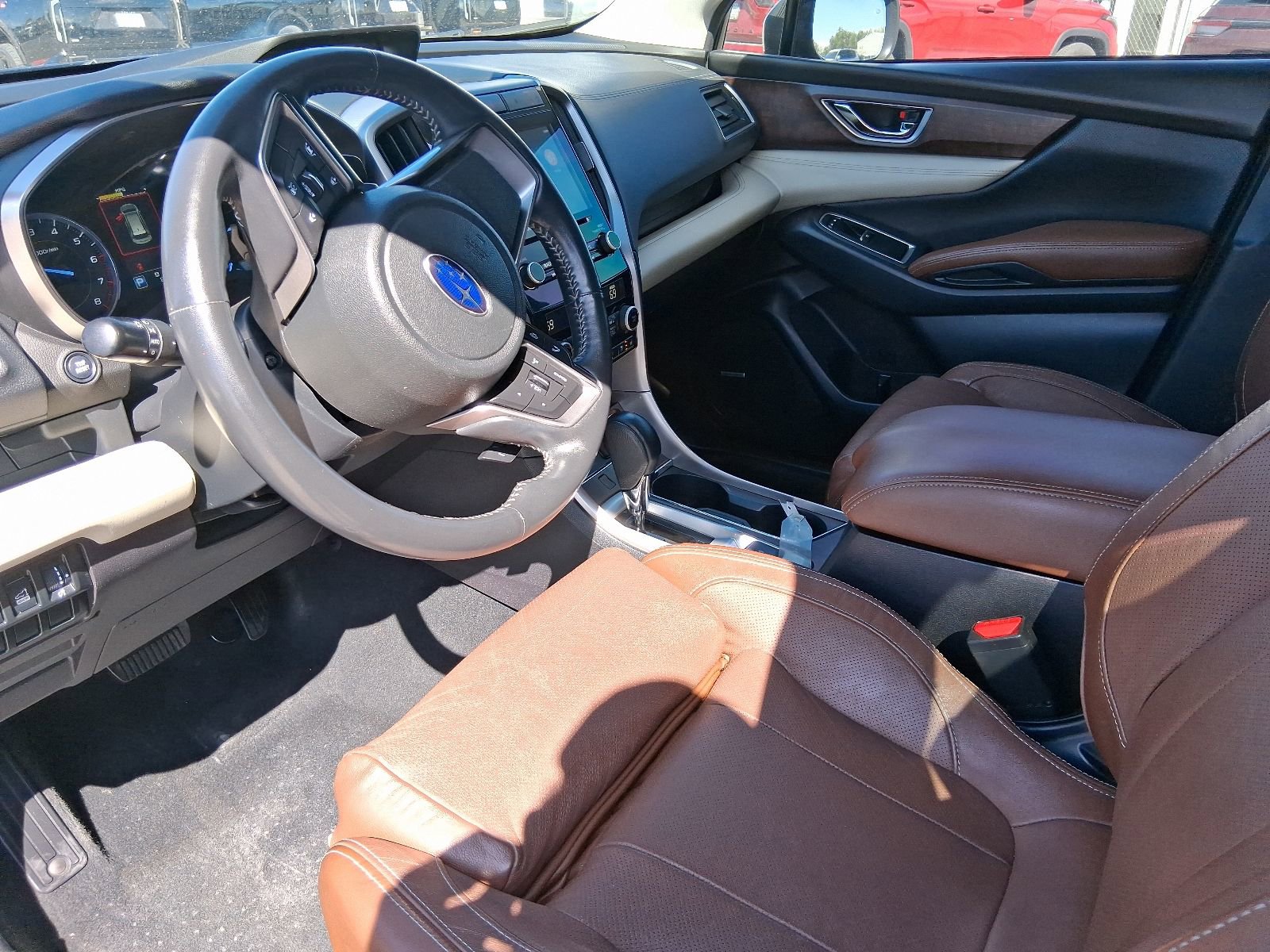 Used 2019 Subaru Ascent Touring w/ Popular Package #2 AWD/4WD image 11
