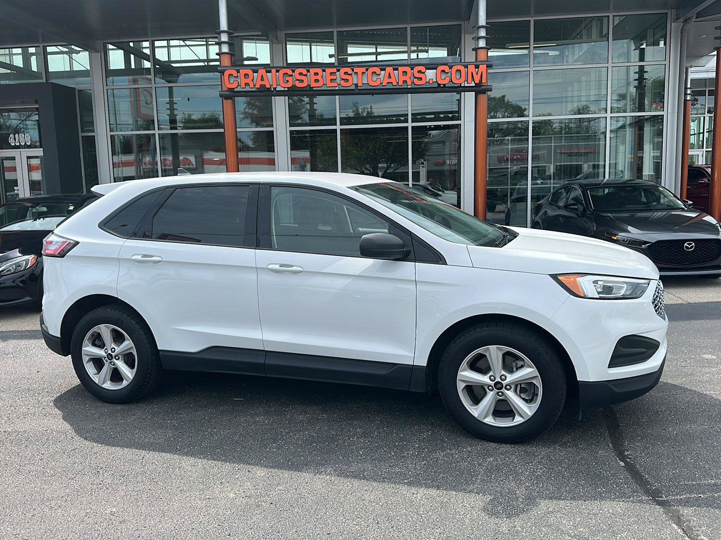 Used 2024 Ford Edge SE AWD/4WD image 1