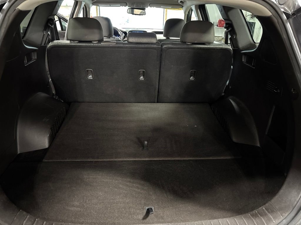 Used 2019 Hyundai Santa Fe SEL AWD/4WD image 25