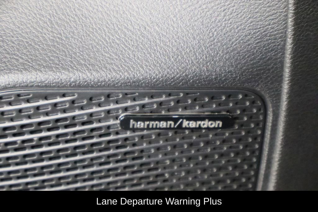 Used 2020 Chrysler Pacifica Limited w/ Advanced Safetytec Group image 24