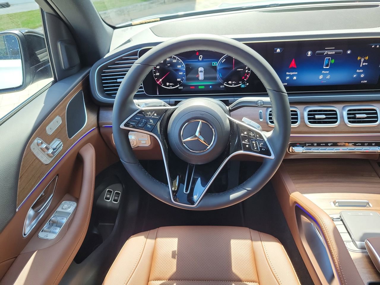 New 2026 Mercedes-Benz GLE 450e 4MATIC image 15