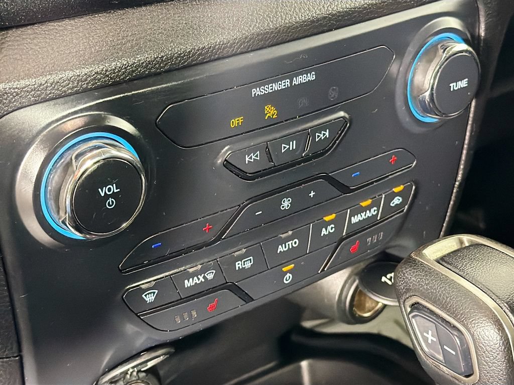 Used 2022 Ford Ranger Lariat w/ Tremor Off-Road Package AWD/4WD image 16