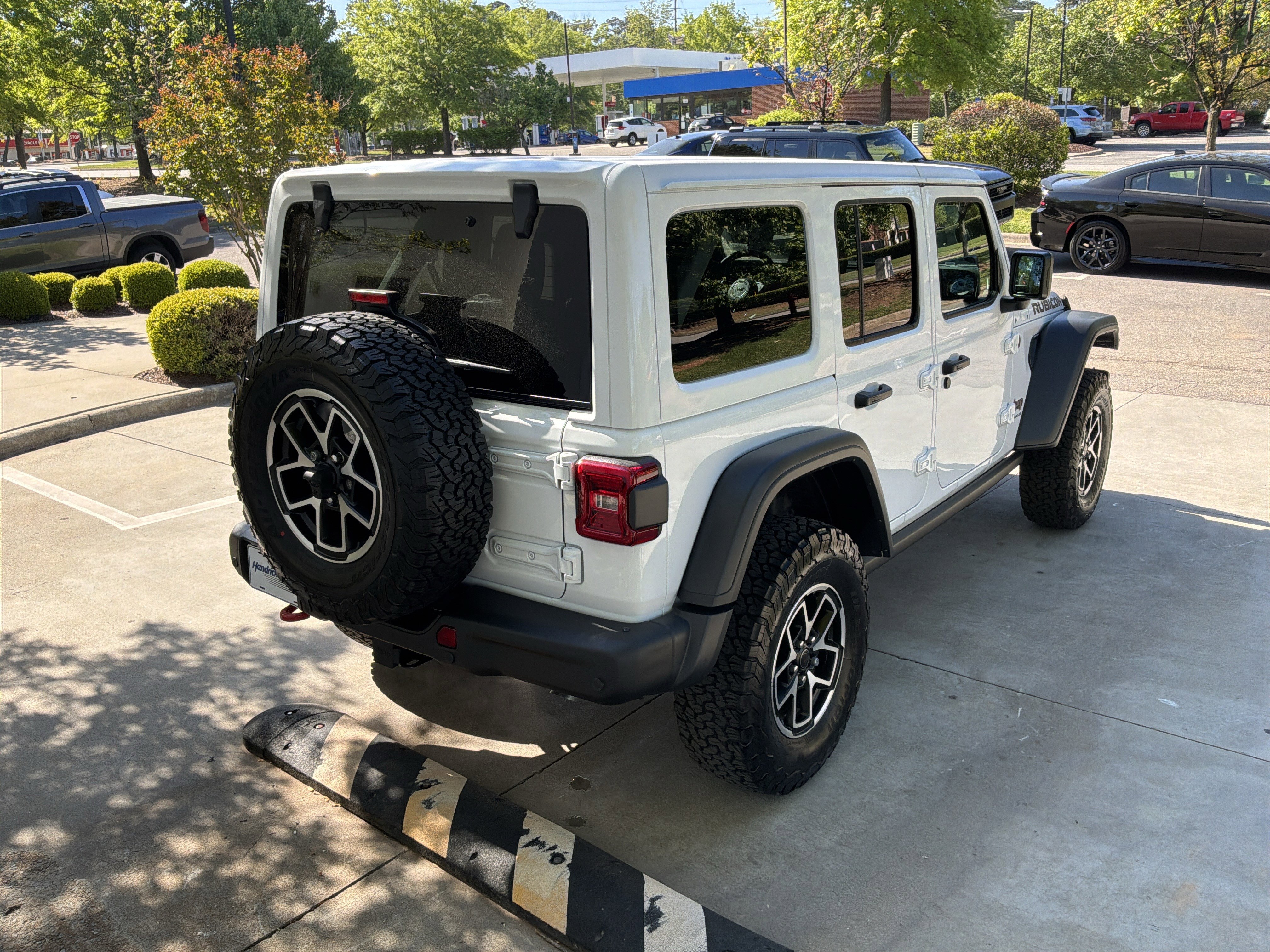 Used 2026 Jeep Wrangler Unlimited Rubicon w/ Safety Group AWD/4WD image 10