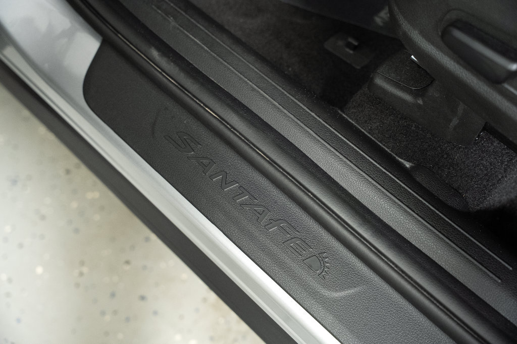 Certified 2023 Hyundai Santa Fe SEL w/ Cargo Package FWD image 36