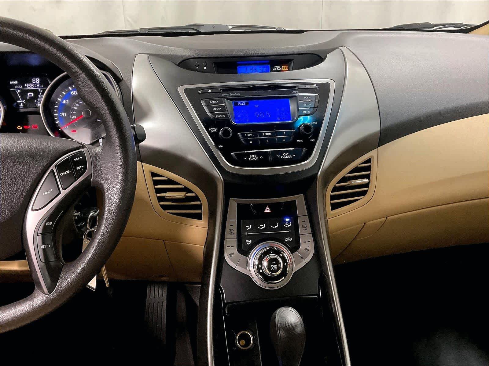 Used 2013 Hyundai Elantra GLS w/ Preferred Pkg FWD image 18