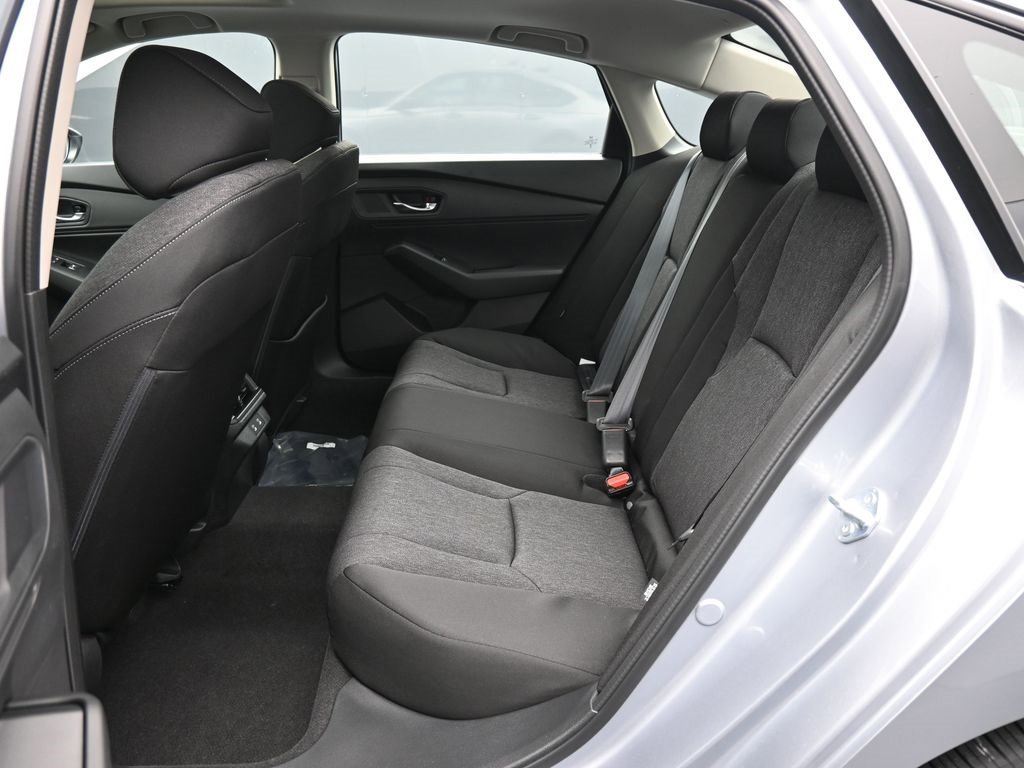 New 2025 Honda Accord SE image 34