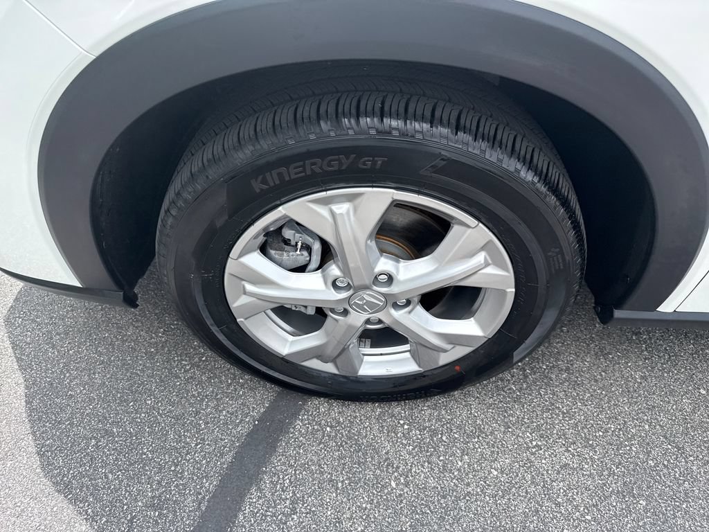 Certified 2025 Honda HR-V LX image 38