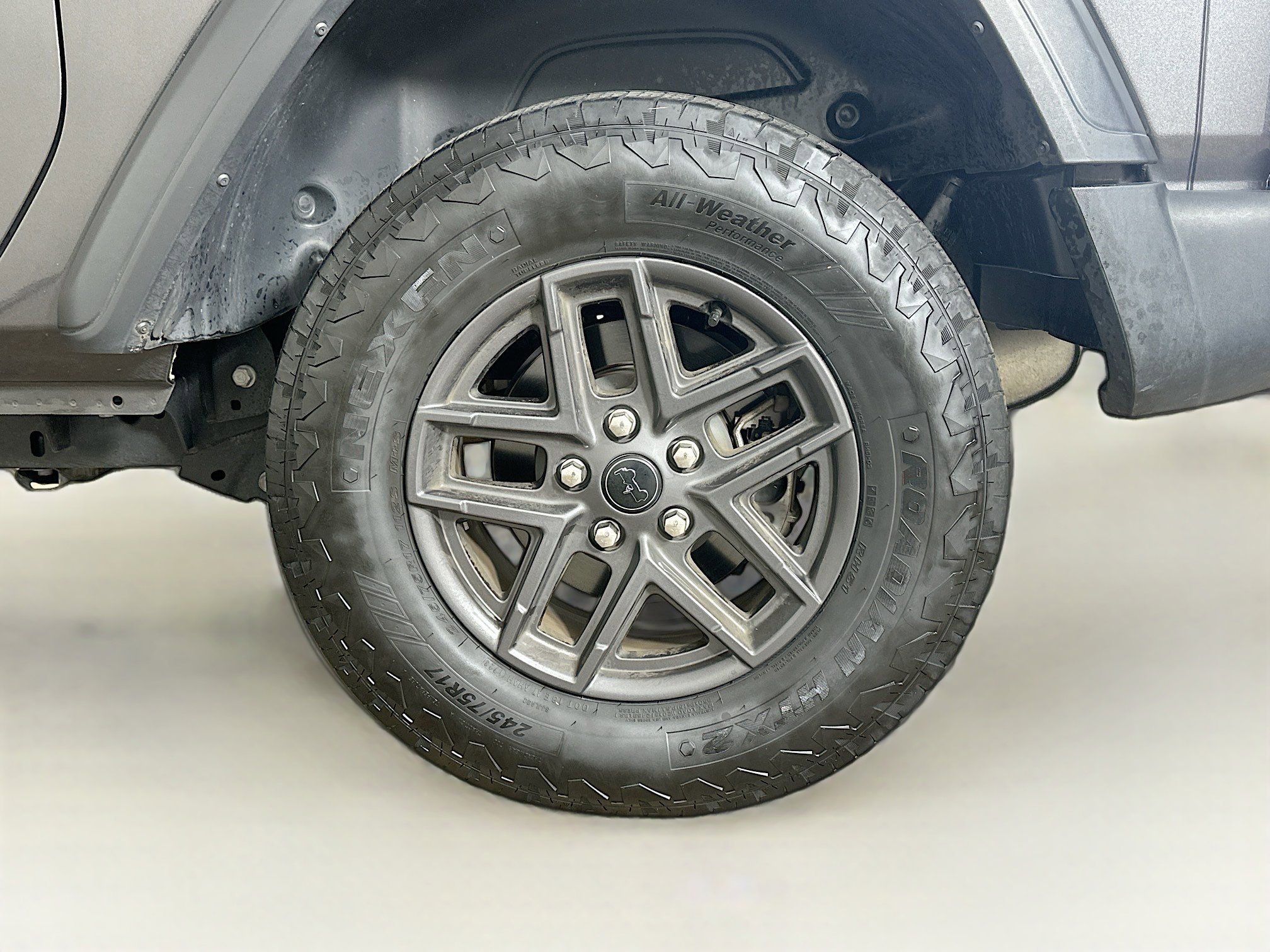 Used 2024 Jeep Wrangler Sport S image 11