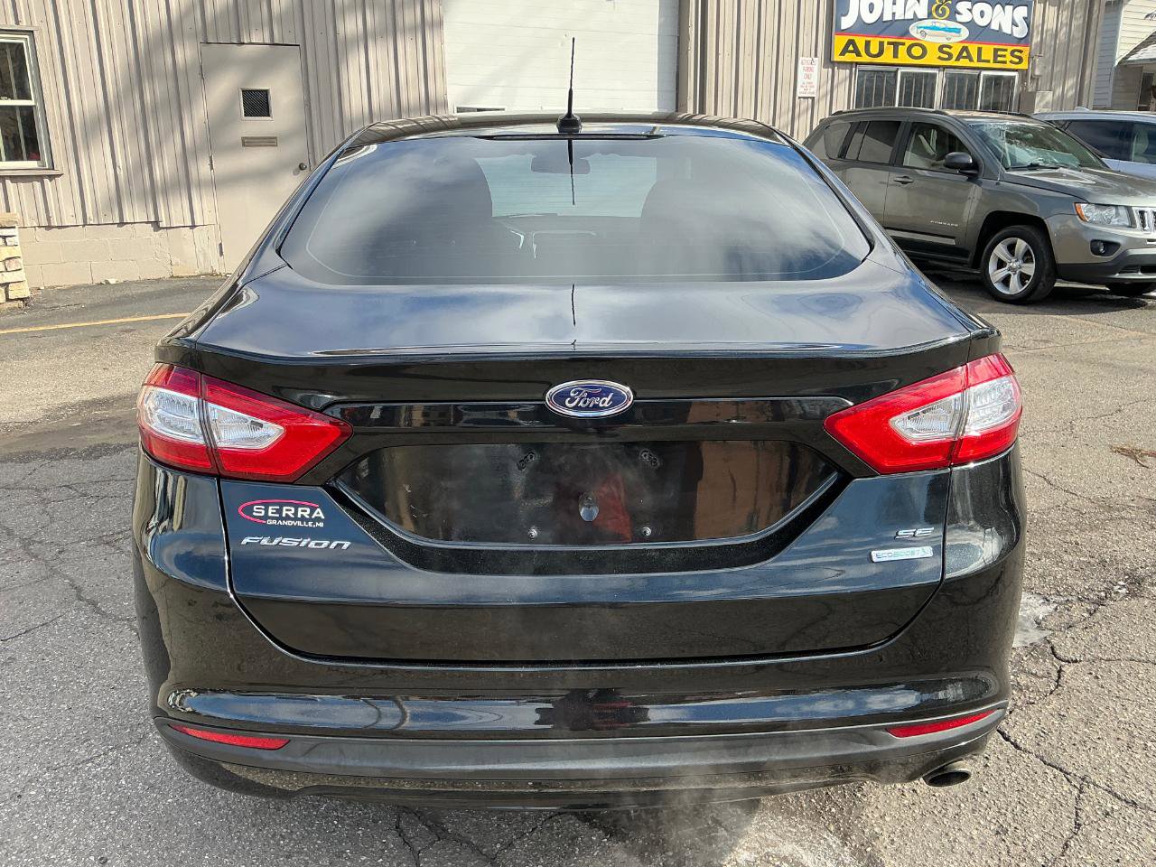 Used 2014 Ford Fusion SE image 4
