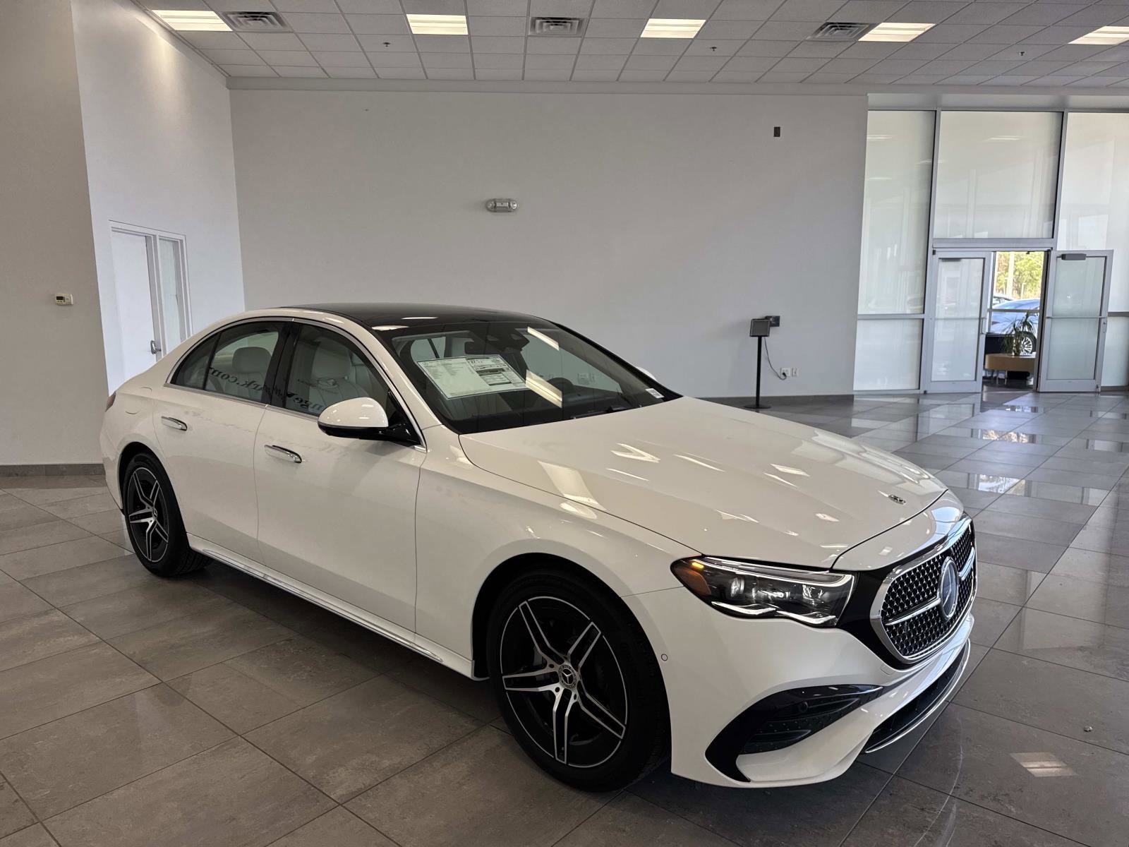 New 2026 Mercedes-Benz E 350 4MATIC Sedan image 3
