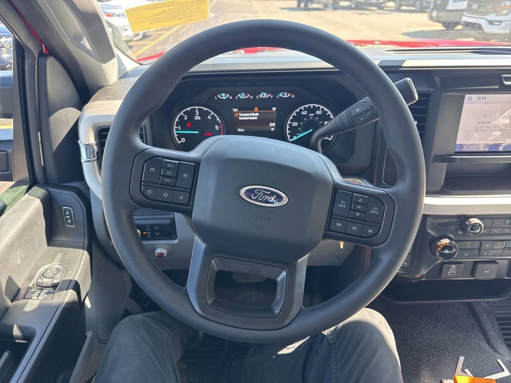 New 2025 Ford F550 4x4 Regular Cab Super Duty image 14