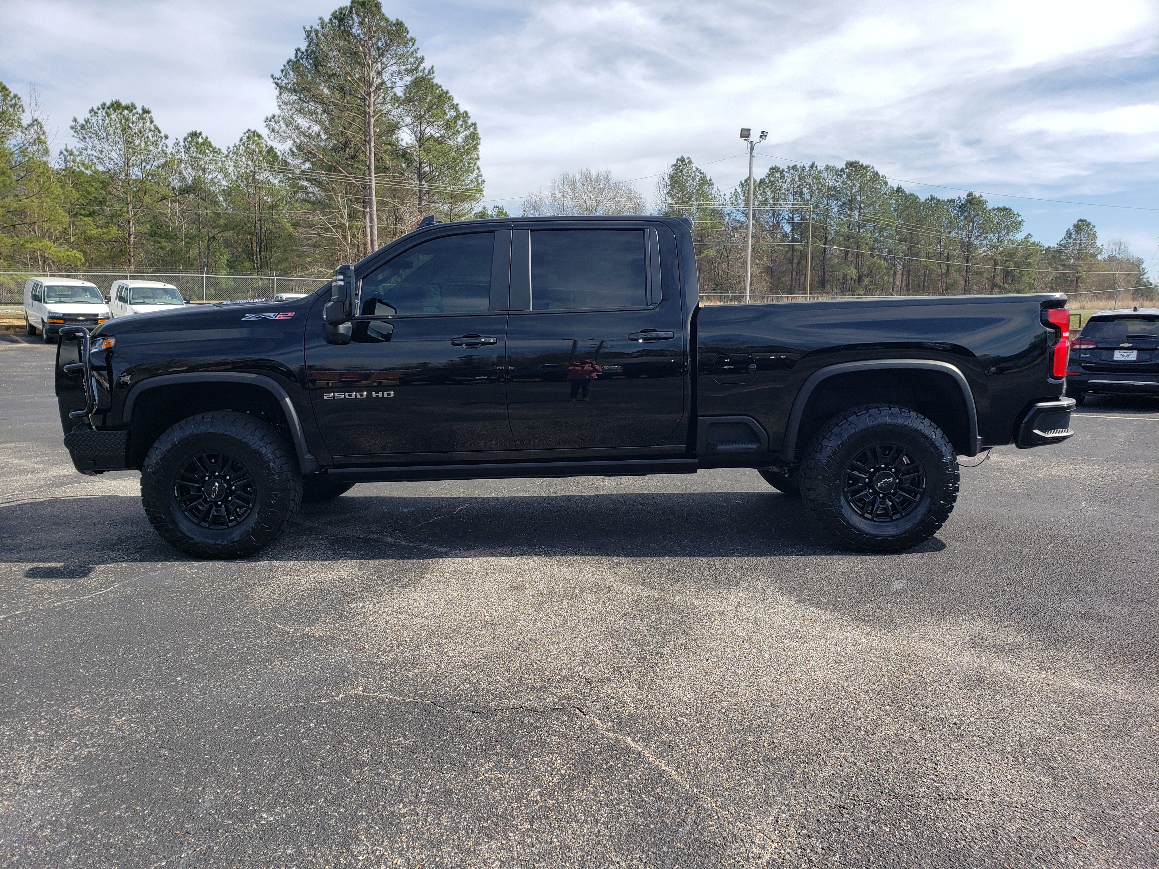 Used 2026 Chevrolet Silverado 2500 ZR2 image 6