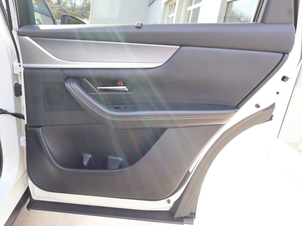 Used 2025 MAZDA CX-90 3.3 Turbo w/ Preferred Package image 34