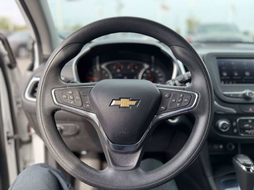 Used 2021 Chevrolet Equinox LT FWD image 27